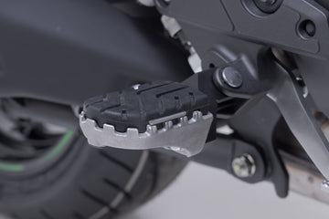 Kawasaki Versys 1100 [2025-2026] - ION voetsteunkit zilver – foto 1