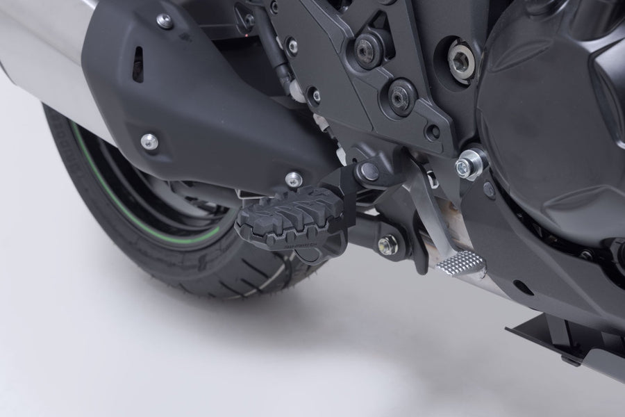 Kawasaki Versys 1100 [2025-2026] - EVO pair of footrests, version FRS.08.112.10400/B – picture 2