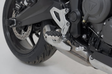 Triumph Tiger Sport 660 [2022-2026] - EVO Fußrasten-Kit – Bild 1