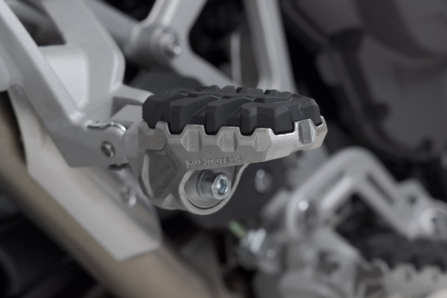Triumph Tiger 1200 GT [2022-2024] - EVO Sozius-Fußrasten-Kit – Bild 5