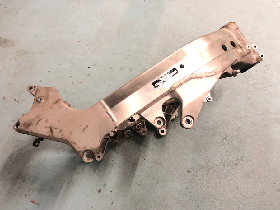 Honda VFR 800 RC46 [1999] - Frame met papieren