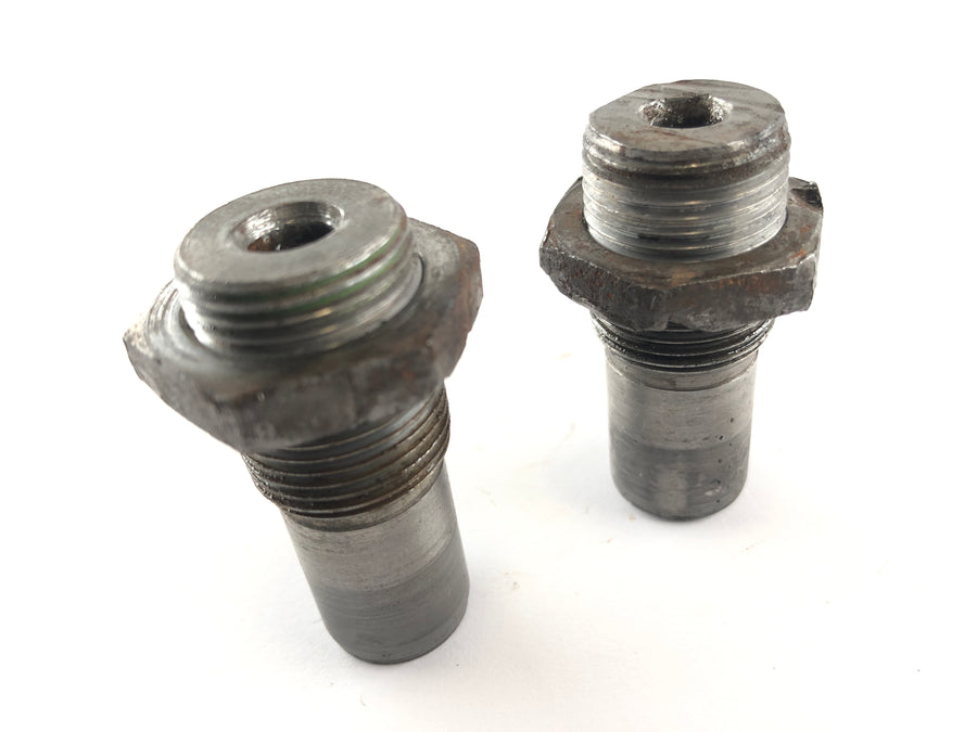 BMW R 75/6 [1974] - Swingarm Pin Set Pair