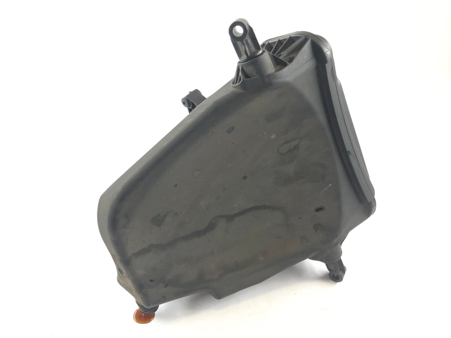BMW K 1300 R [2010] - Oil tank
