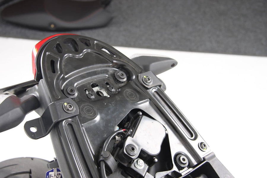 Ducati Monster 1100 evo [2011-2013] - C-Bow Seitenträger