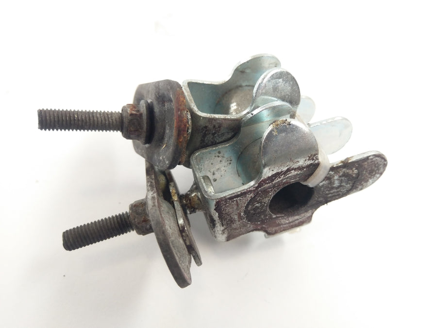 Suzuki GSF 400 GK75B Bandit [1991] - Chain tensioner