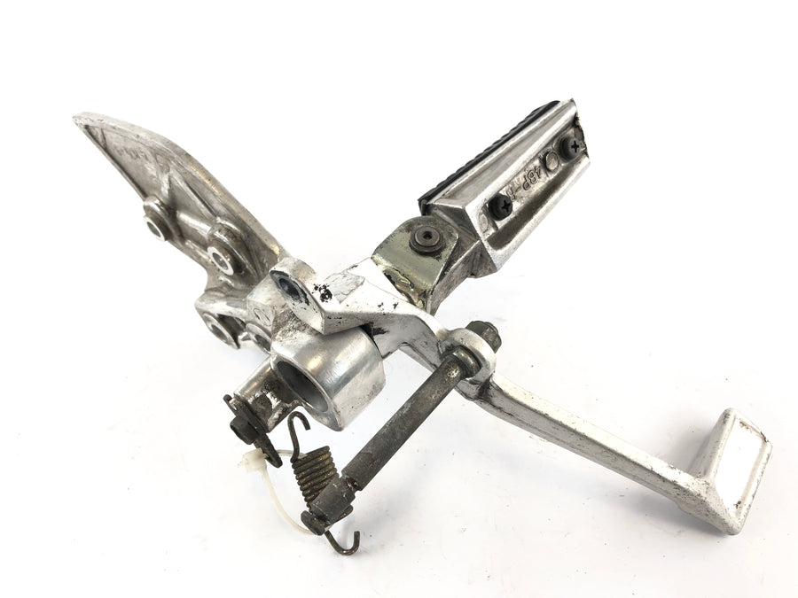 Yamaha XJR 1200 4PU [1995] - Footrest right and brake pedal driver's footrest