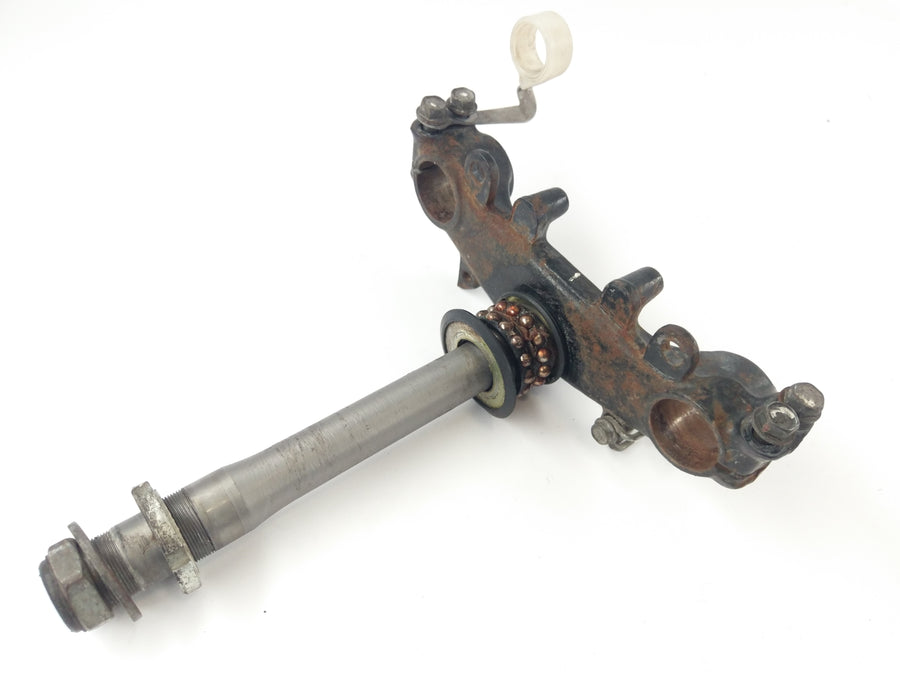 Honda XR 125 L JD19 [2005] - lower triple clamp