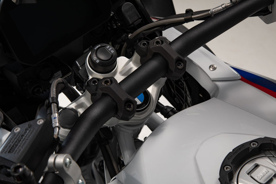 BMW R 1250 GS [2019-2024] - Lenkerverlegung 32 mm höher, 25 mm nach hinten, schwarz – Bild 3