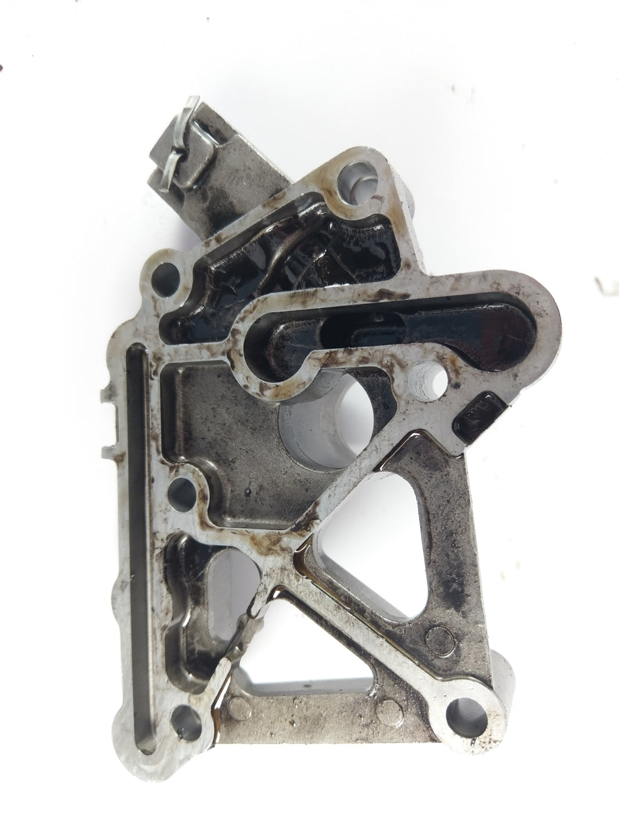 Honda CB 750 K (Z) RC01 - sump filter holder with valve