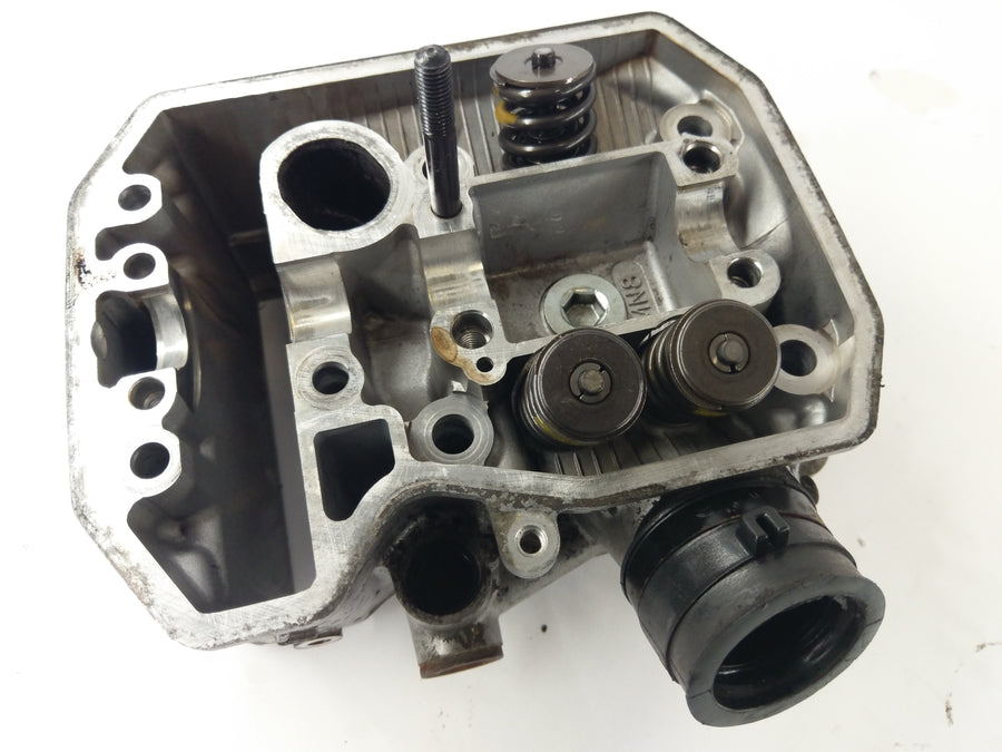 Honda XRV 650 African Twin RD03 [1989] - Cylinder head