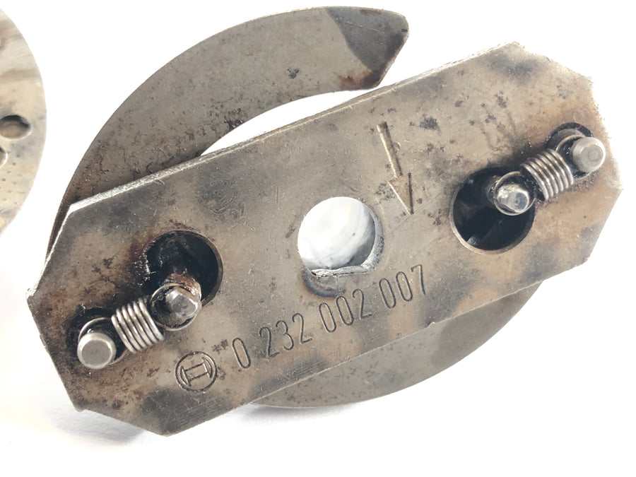 BMW R 75/6 [1974] - Ignition contact with ignition adjuster