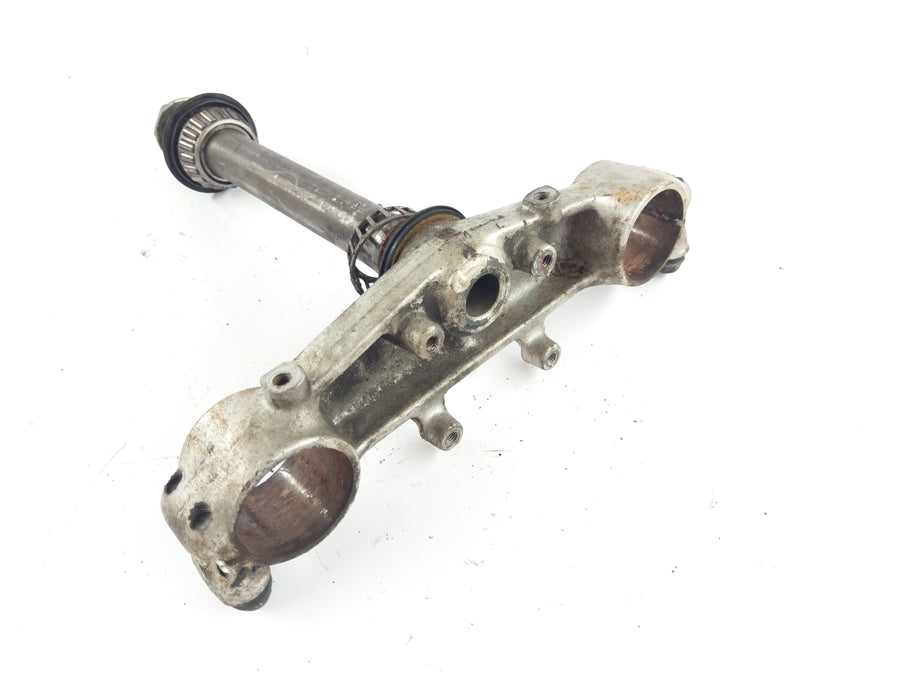 Honda NX 650 Dominator RD02 [1992] - lower triple clamp