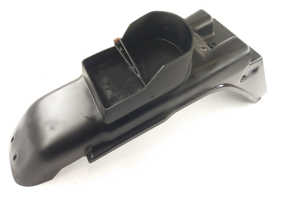 Cagiva Alazzurra 350 [1985] - Rear fender license plate holder interior trim