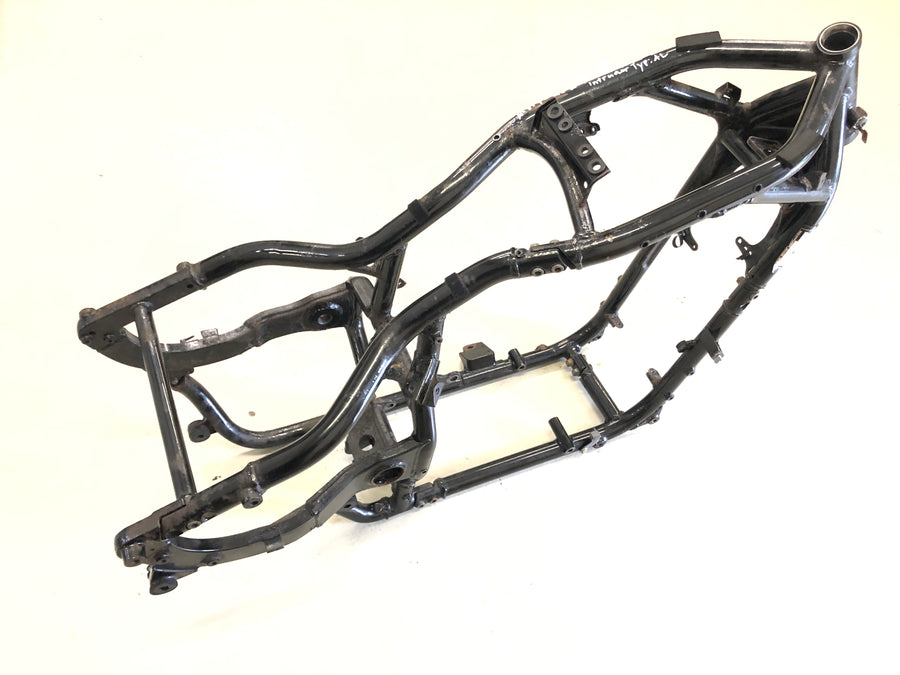 Suzuki Intruder VL 1500 AL [2000] frame met papieren