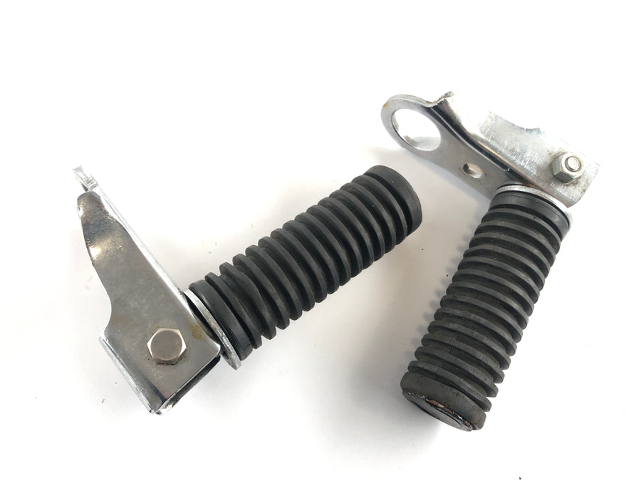 Honda CB 900 F SC01 [1981] - Passenger footrests right and left