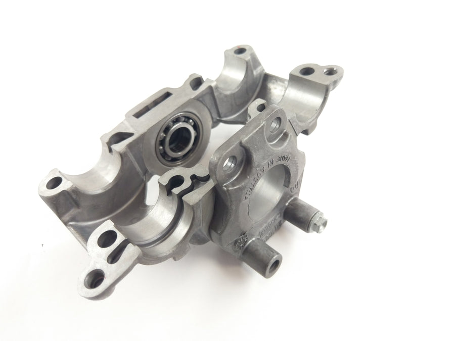 Aprilia RSV 1000 Tuono RP [2005] - Camshaft bracket