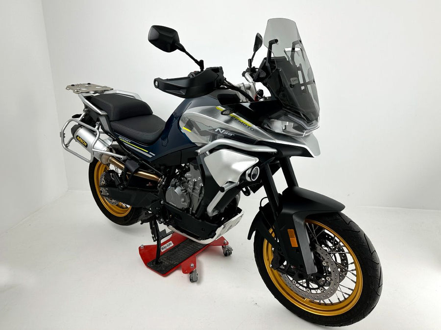 CF Moto 800 MT Sport [2022-2026] - Standard windshield - view 11