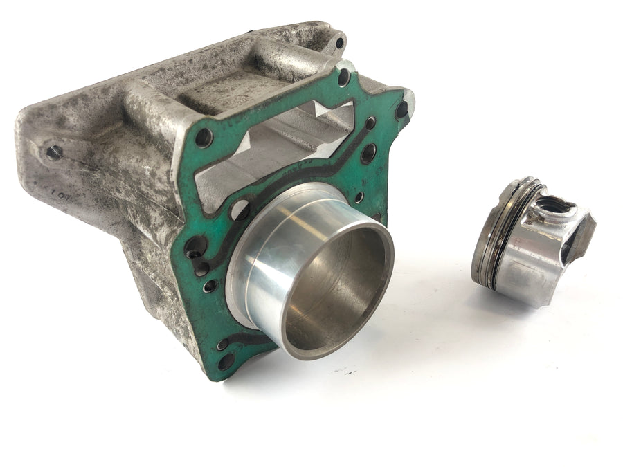 BMW C1 125 [2001] - Cylinder with piston