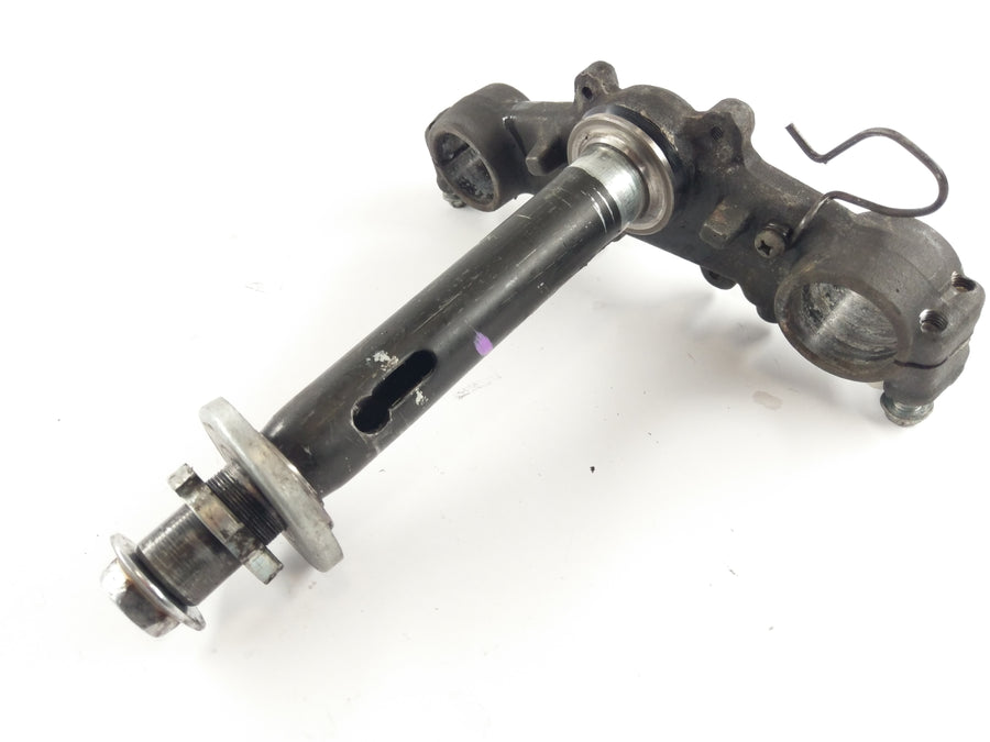Yamaha DT 125 LC 10V [1982] - Fork Bridge hieronder